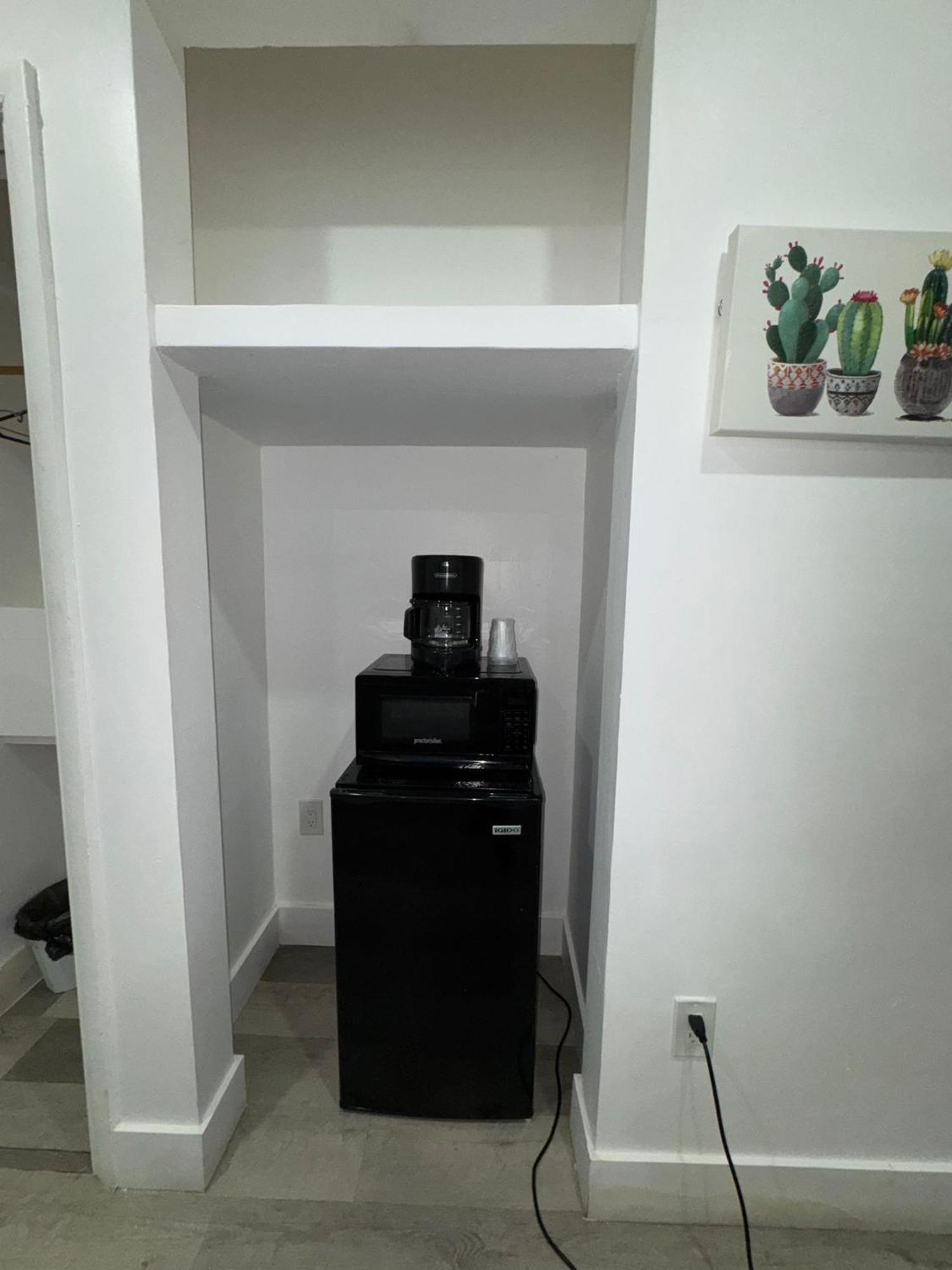 Hotel Rainbow - Miami - Little Havanna 외부 사진
